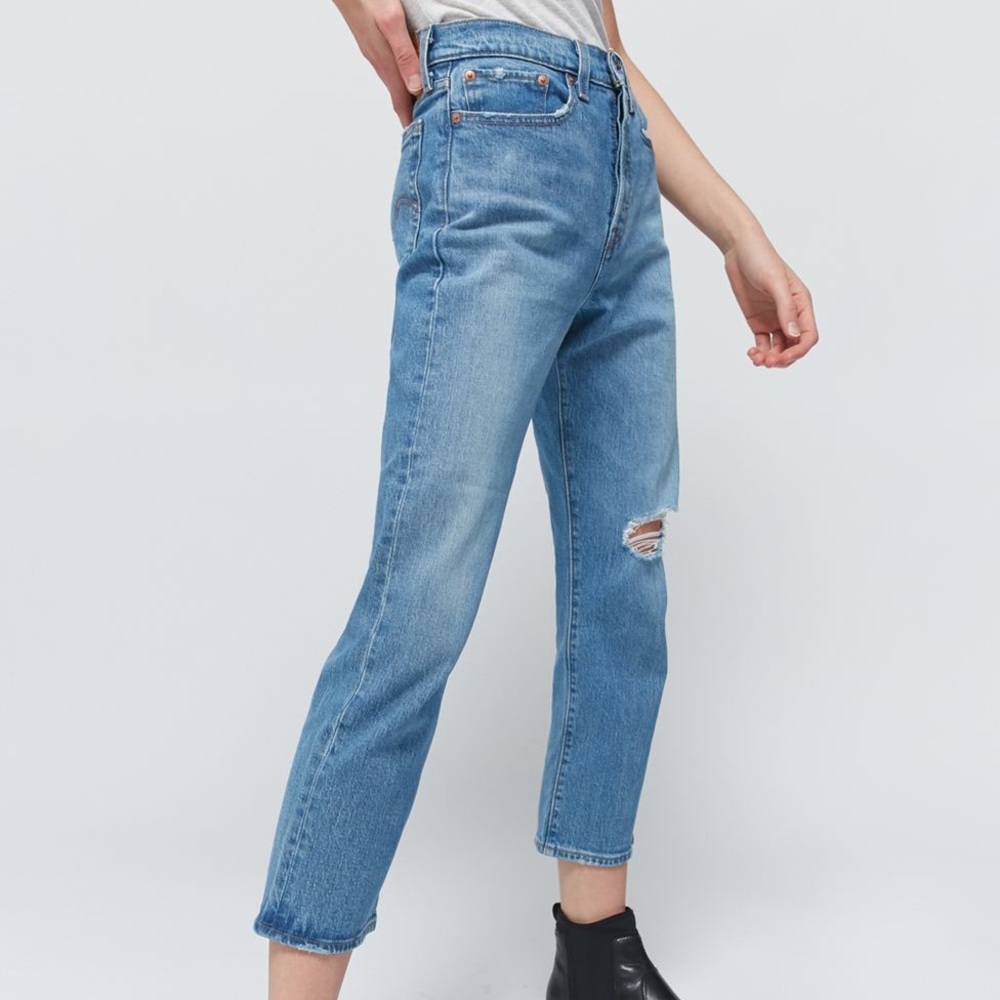 Levi’s distressed Wedgie jeans